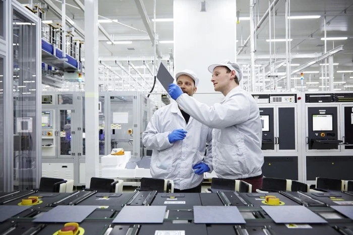 solar panel produce