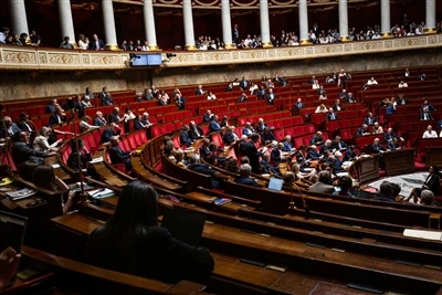 Prantsuse senat blokeerib taastuvate energiaallikate keelu, kuid energiapolii...